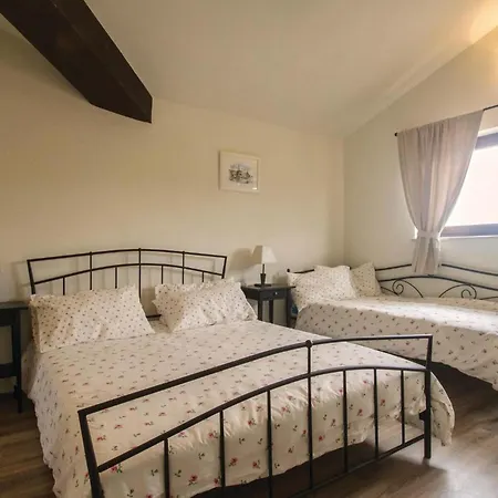 Holiday home Lovely In Labin With Outdoor Swimming Pool