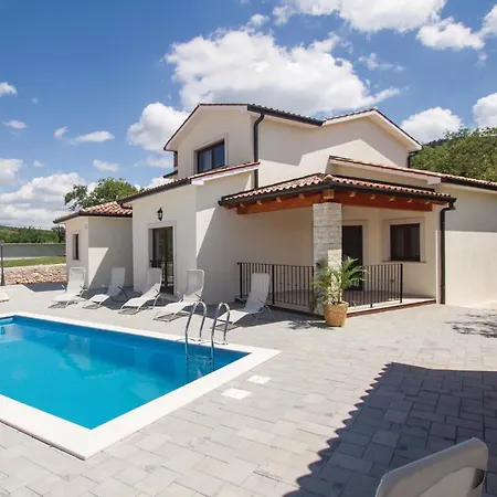 Holiday home Lovely In Labin With Outdoor Swimming Pool Labin (Istria)
